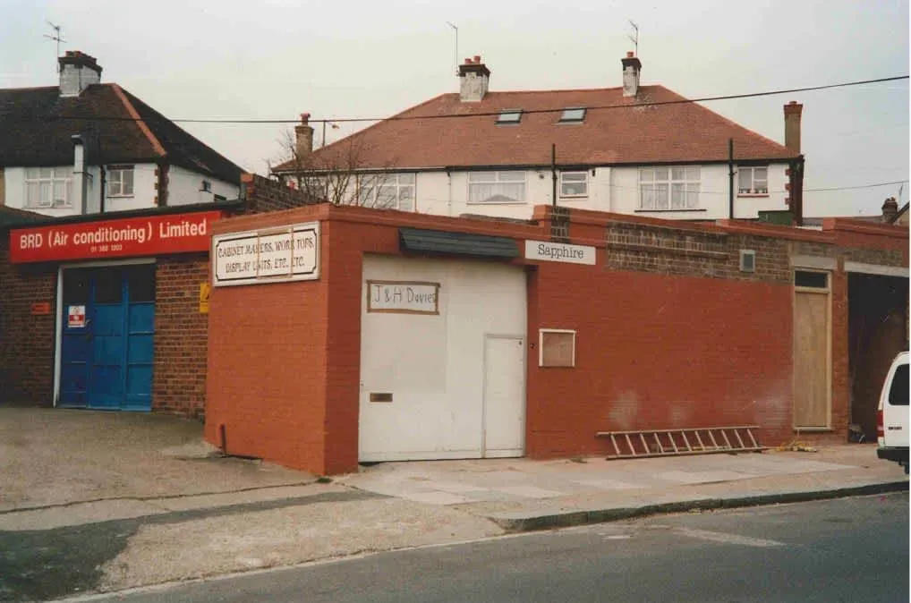 Sapphire-summer-lane